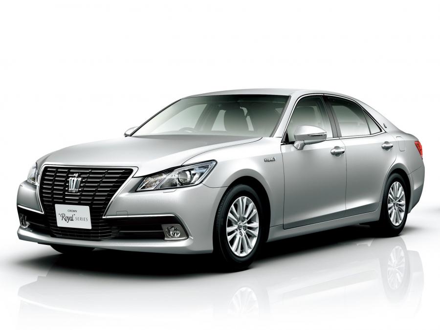  Toyota Crown Hybrid Royal Saloon (S210) 2012 года  (фото 11 из 14)